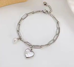 Stainless Steel MOP Heart Charm Paperclip Bracelet