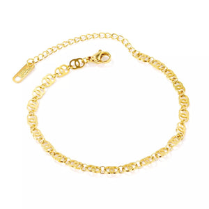 Stainless Steel Interlocking Loops Bracelet Gold Plated